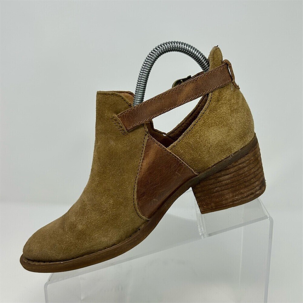 Born Carin Ankle Booties Womens Size 7M Taupe Brown Tan Buckle Block Heel - Picture 3 of 12